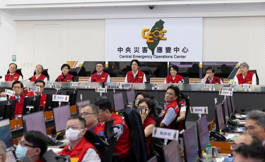 賴總統視察中央災害應變中心 盼中央地方合作將災害降至最低