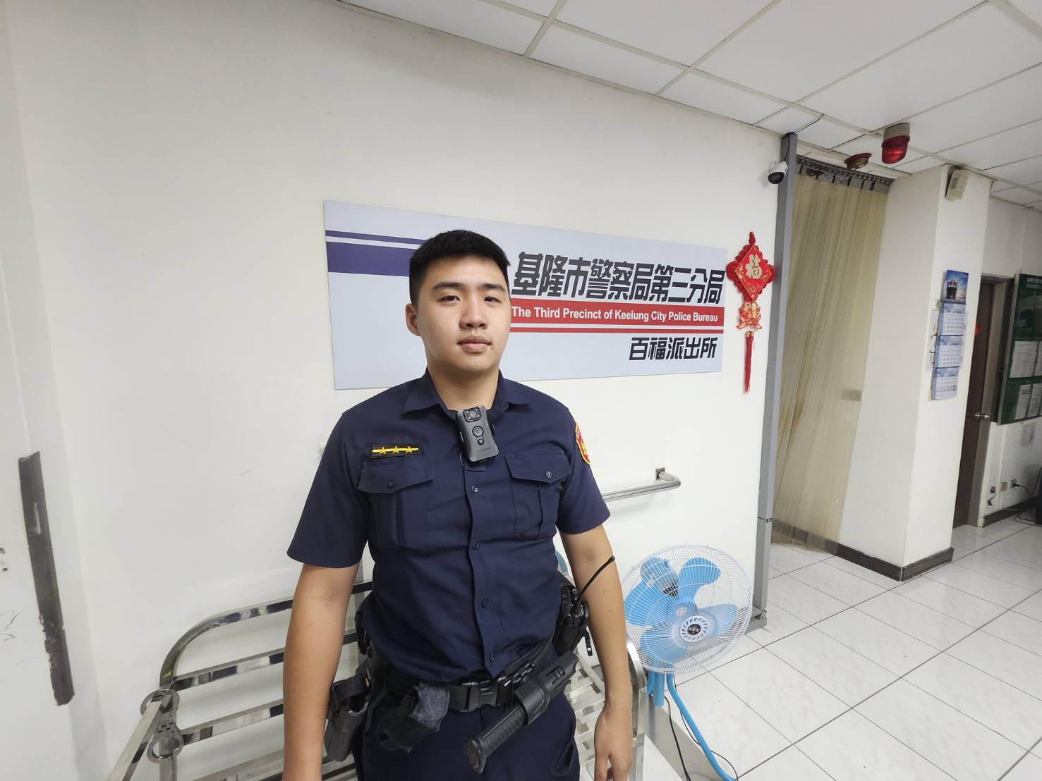 百福派出所警員游輝楷。(記者薛秀蓮翻攝)