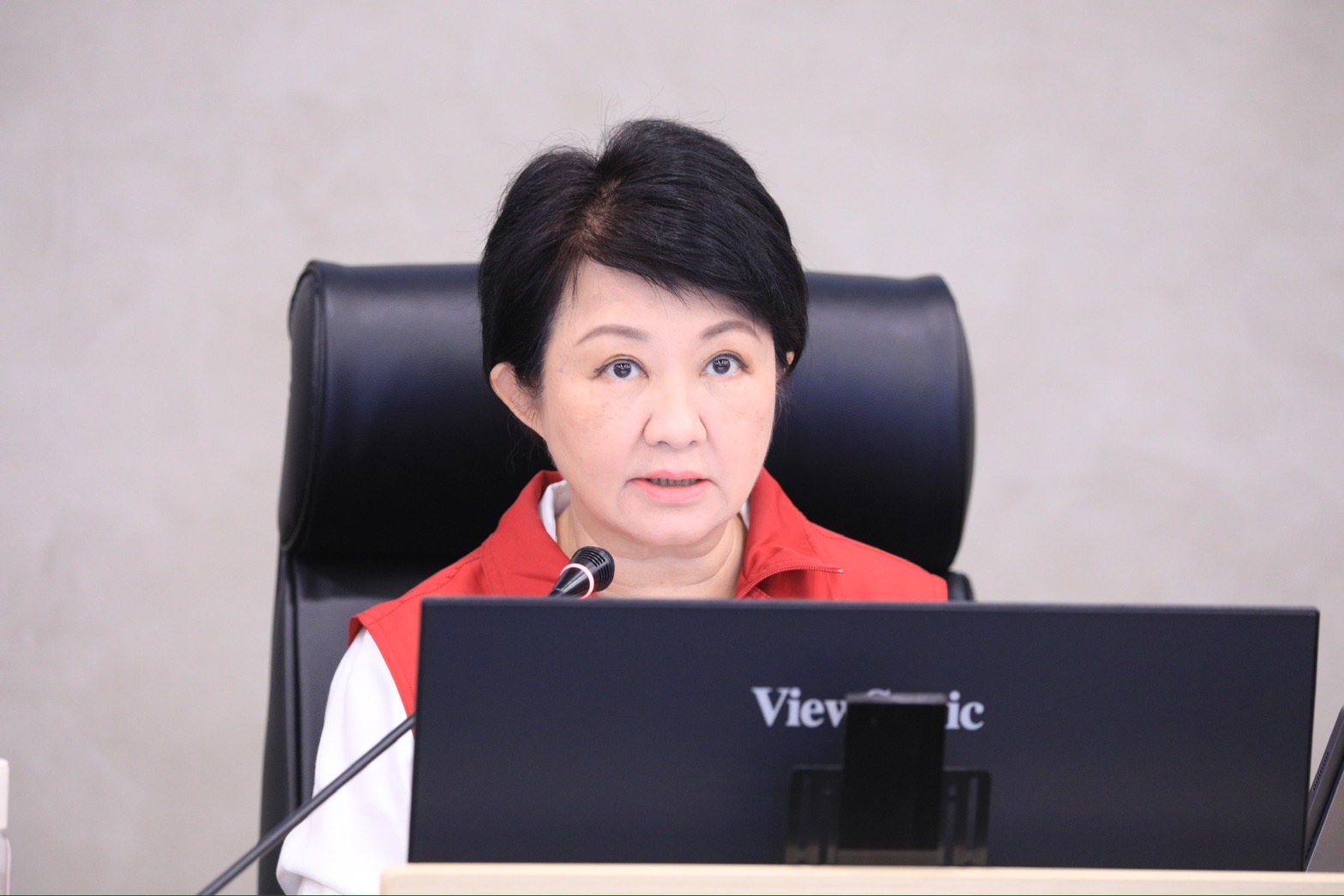 台中預估今晚脫離凱米暴風圈 盧秀燕:颱風尾不可掉以輕心 208 台中預估今晚脫離凱米暴風圈 盧秀燕:颱風尾不可掉以輕心 207