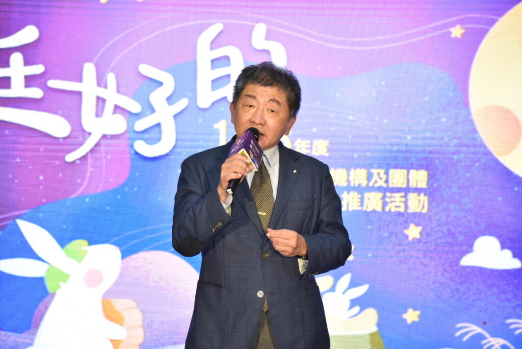  行政院政務委員陳時中親臨現場