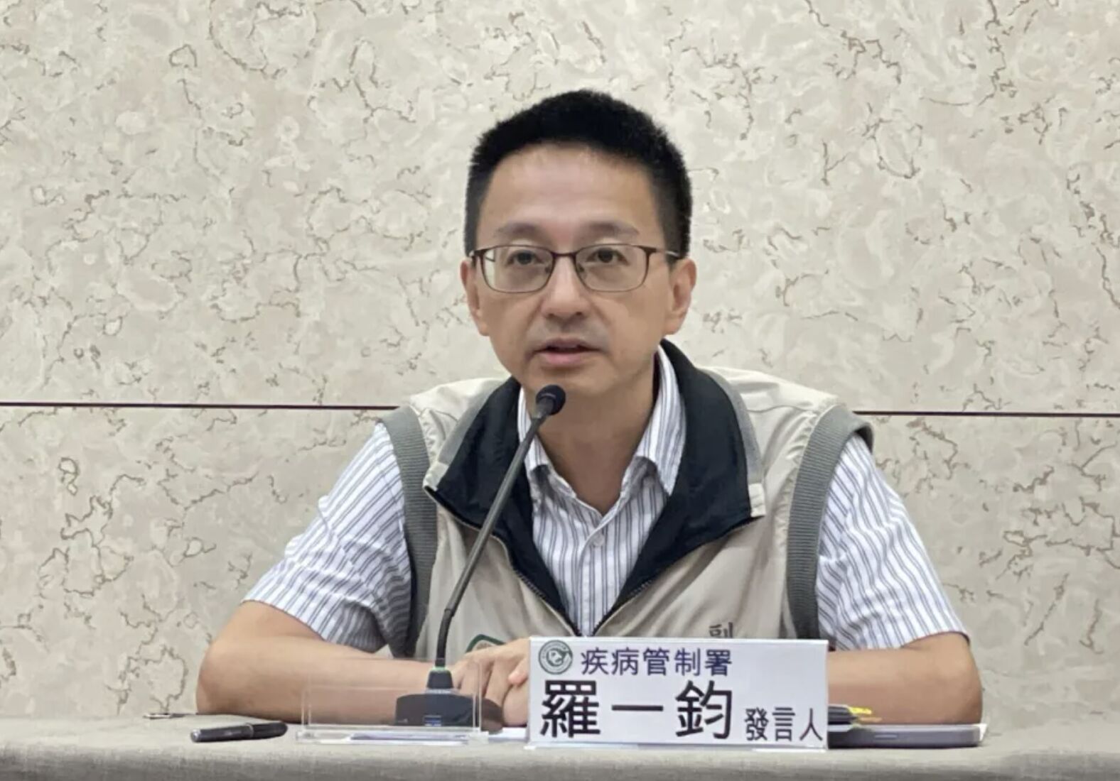 高雄市長快看! 羅一鈞:淹水後「剩一週時間」阻絕登革熱大爆發 200 高雄市長快看! 羅一鈞:淹水後「剩一週時間」阻絕登革熱大爆發 199