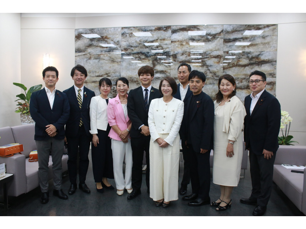 日本全國日台友好議員協議會神戶市議會議員連盟訪台  下機直奔屏東關切災情