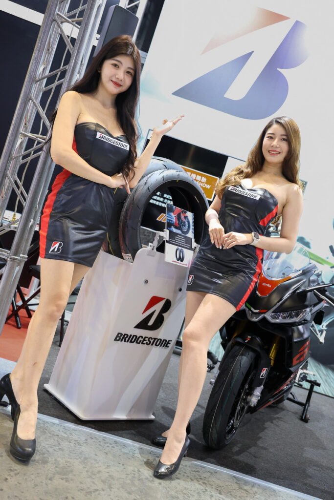 普利司通二輪車展 Battlax 展現熱情活力Show Girl