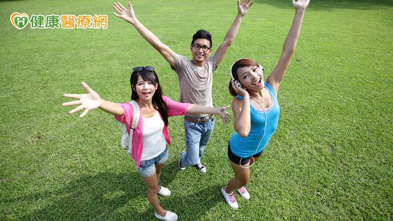 身材外貌高居青少年壓力源第3! 專家教「家長必知應對守則 」防身心症狀