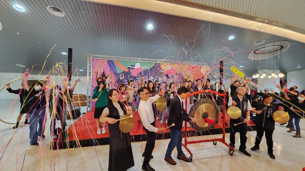 首屆「臺中玩劇場藝術節」匯集臺中市優質演藝團隊在中山堂盛大登場。(圖/陳惠玲攝影)