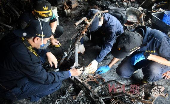 追查真相　彰化雙併透天厝火災釀3死2傷　檢警現場鑑識調查起火