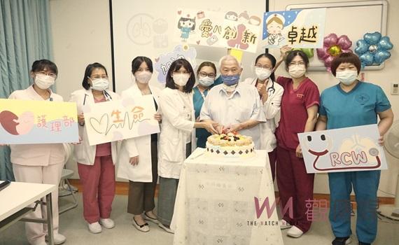 (有影片)/呼吸照顧協助新冠重症患者康復 成大斗六分院呼吸訓練助其重生