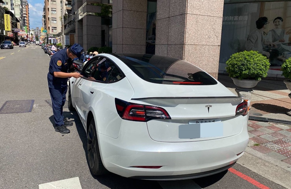 ▲圖說:為有效遏止偽變造車牌歪風,中市警從8月1日起實施「淨牌專案」勤務 (圖/台中市政府 提供)