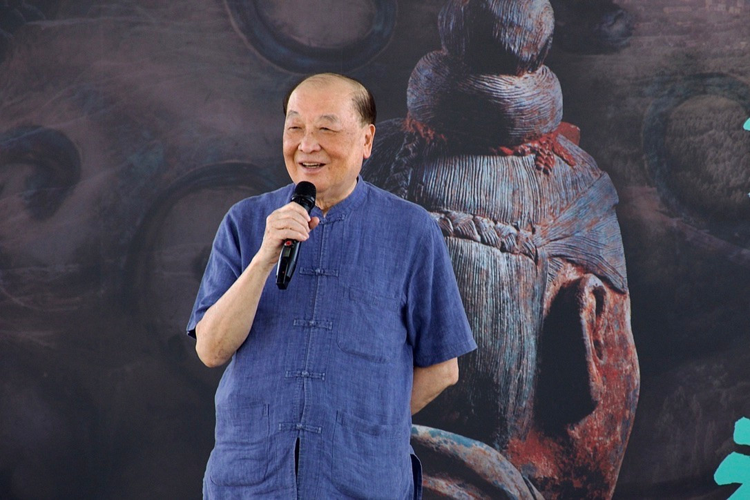 臺灣貴賓代表洪孟啟教授致詞,從展覽所呈現深厚文化中感受到秦代智慧與治理的力量。