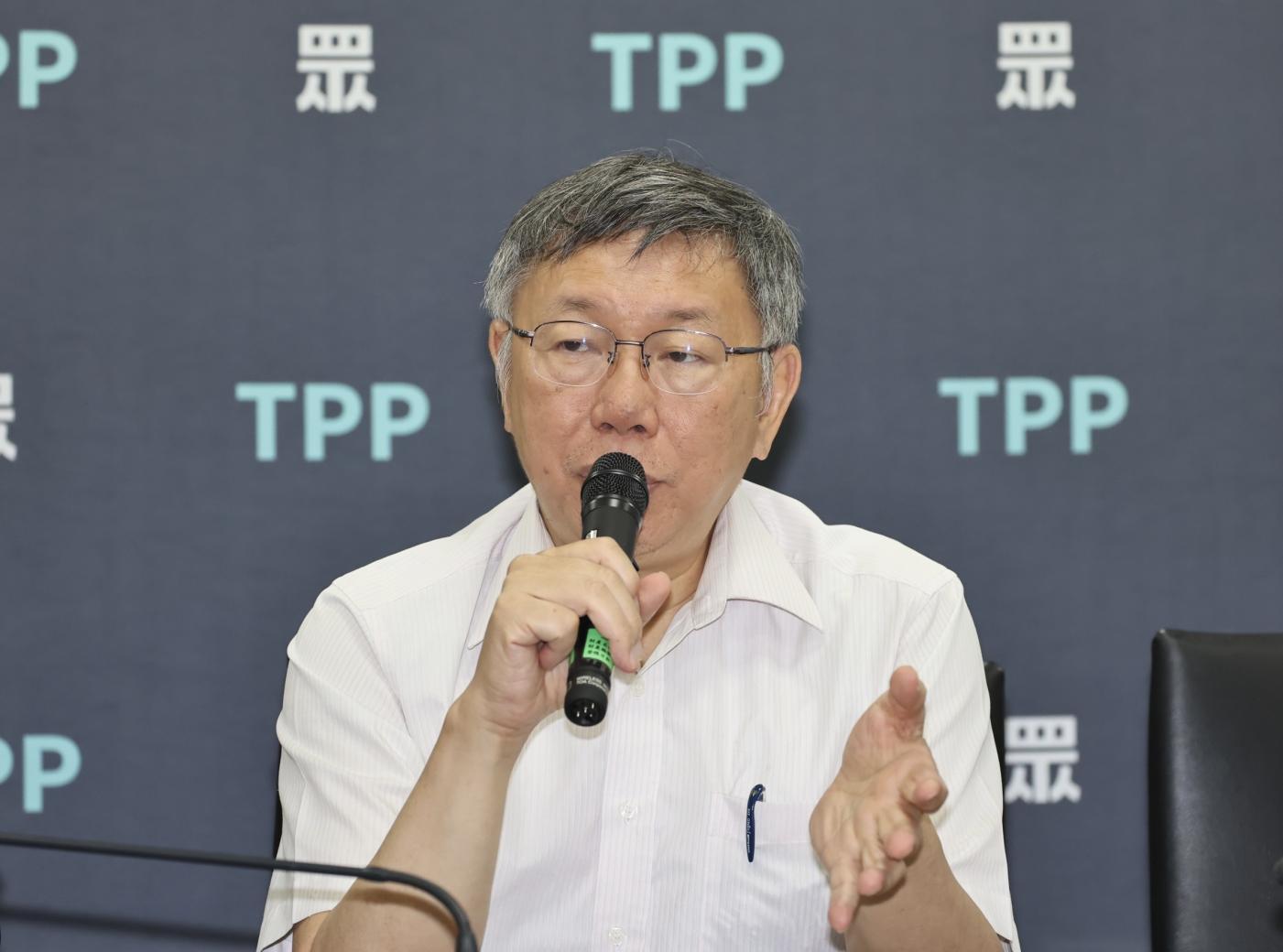 對於藍營議員稱民眾黨主席柯文哲後悔「藍白合」破局,柯3日回應表示,兩黨合作可以,合併有困難,因為「DNA差太多了」。資料照片/林啟弘攝