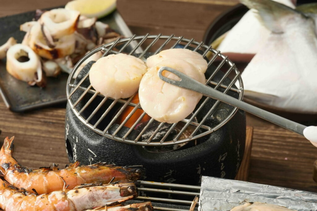 8月15日前於春大直實體門市或網路商城下訂預購,再送北海道生食級干貝乙份。