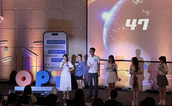 OPT歐趴糖App即將上架 品牌代言人出爐