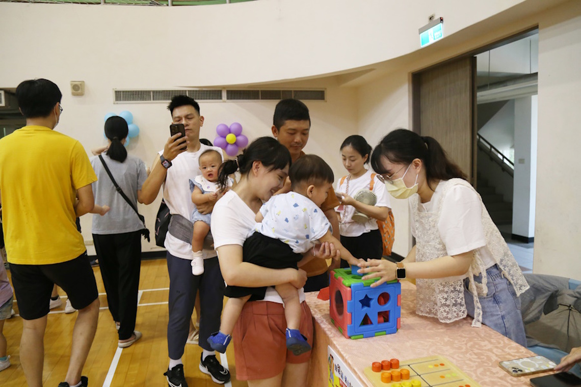首創產後媽媽身心靈全面關懷 嘉市推出「好爸氣.爸主大集合」親子運動會 鼓勵神隊友用「行動」支持產後媽媽