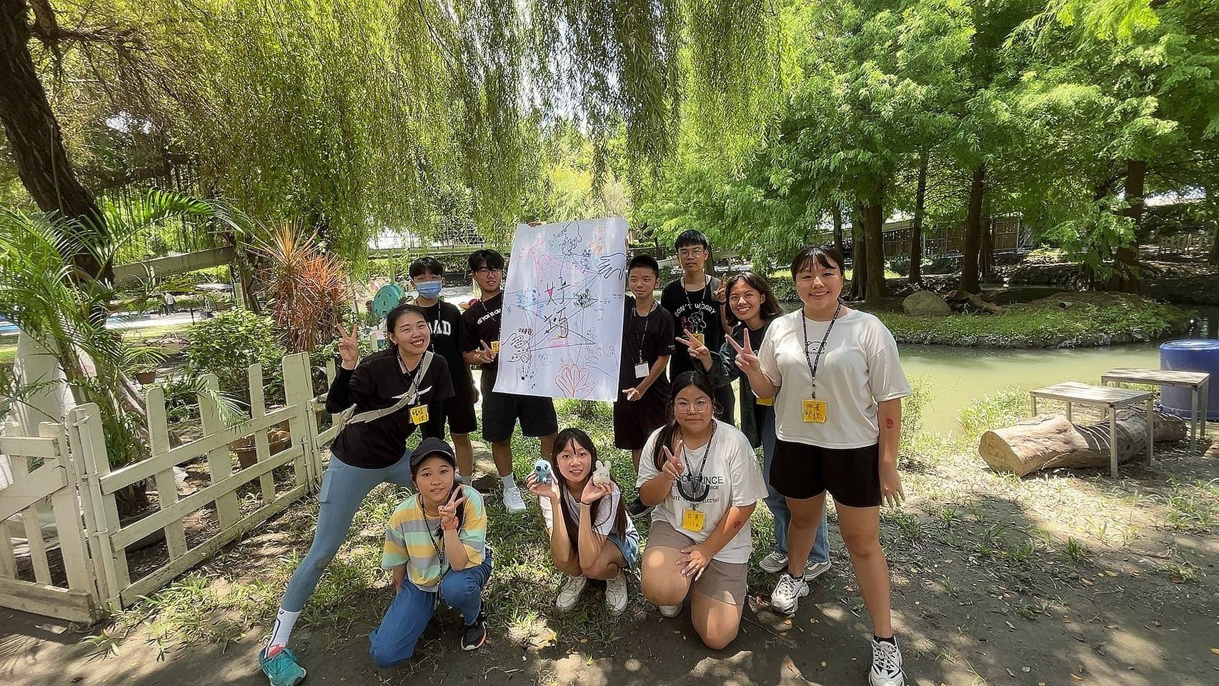 ▲彰化家扶志工隊「家扶之友會」舉辦為期兩天一夜的成長營活動，30名高中職學生通過露營和各項戶外體驗活動提升自我挑戰和團隊合作能力。（記者張溎壕攝）