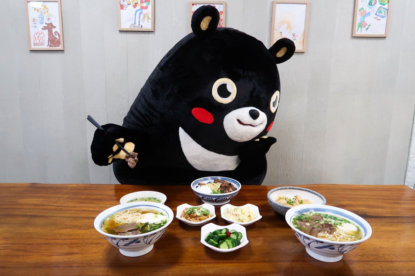 體驗高雄城市魅力 觀光局與高雄熊推追星攻略 吃喝玩樂一次滿足