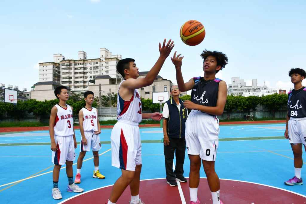 ▲五對五籃球錦標賽開球儀式。(彰化市公所提供)