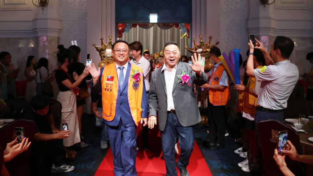 ▲員林市公所今天舉辦「爸氣十足、爸讚我心」模範父親表揚大會,游振雄市長期盼透過公開表揚活動表達對父親最深及最誠摯的祝福,也希望激起孩子對父親的愛與感恩之情。(員林市公所提供)
