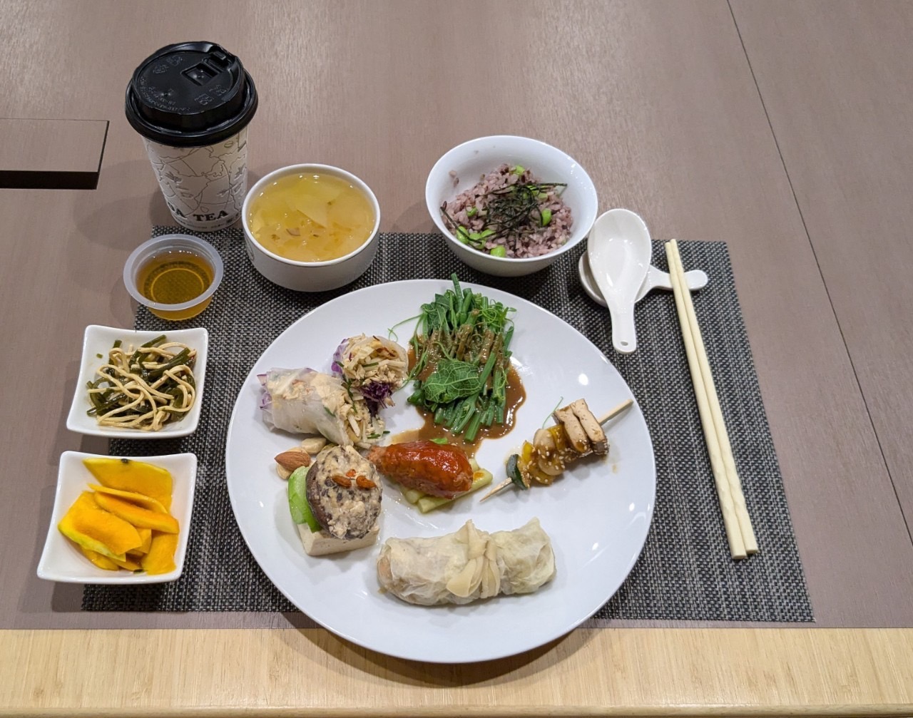 「義」「素」風潮!義守大學領營養、廚藝、美食系學生 前往佛光山交流 推廣健康素食新主張