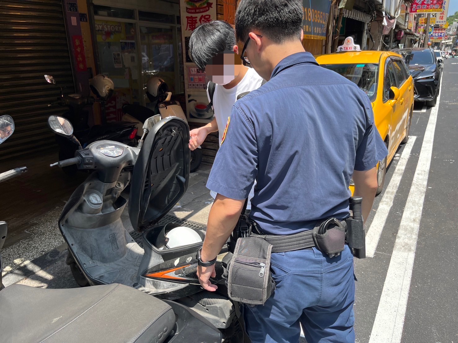 警方尋獲民眾機車。(記者薛秀蓮翻攝)