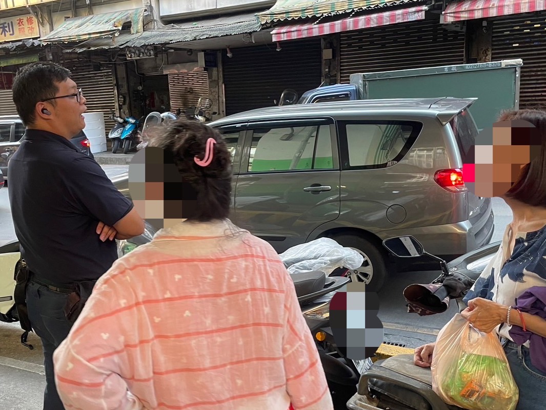警方尋獲民眾機車。(記者薛秀蓮翻攝)