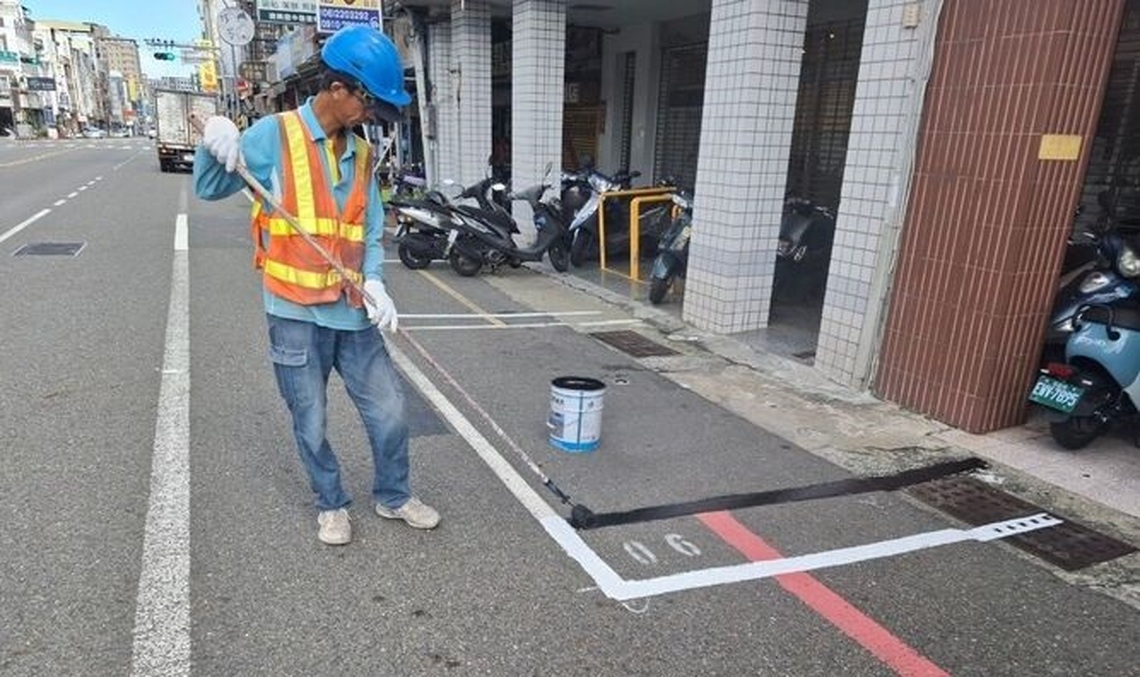 台南停車格位調升至5公尺長