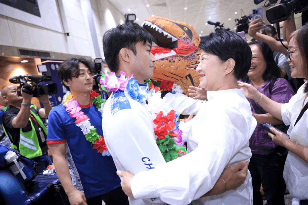 盧秀燕親自接機返國柔道選手 台中奧、亞運獎勵額「數十倍增」 203 照片來源:台中市政府