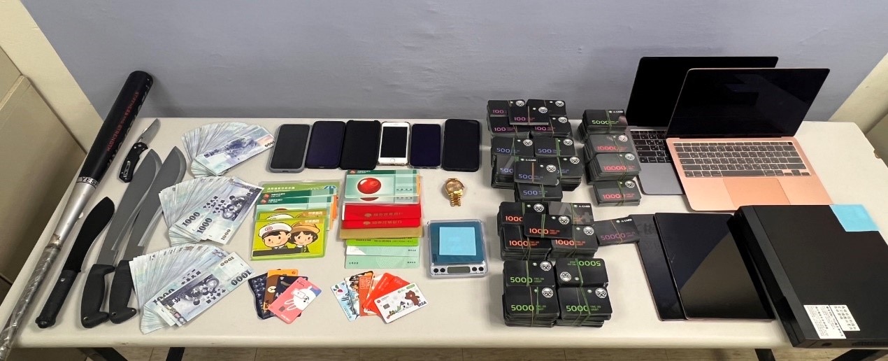 斥資設實體門市供詐騙贓款洗錢 刑事局全台掃蕩逮40人 182 斥資設實體門市供詐騙贓款洗錢 刑事局全台掃蕩逮40人 181