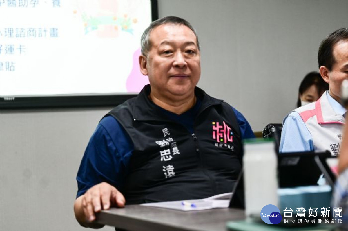 民政局劉局長補充簡報內容。<br /><br />