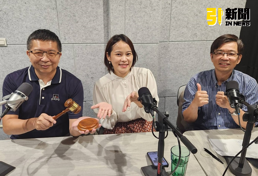圖/憲法法庭再開辯論,時代力量發言人廖子齊說,藍白表現荒腔走板,充滿違和感。(艾瑞克引新聞攝)
