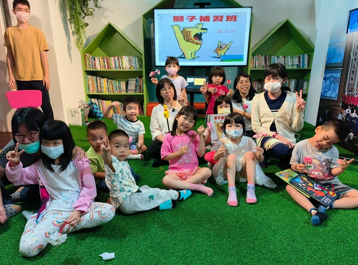 2024台灣永續行動獎：SDG04 親子共讀-健康故事屋-銀級。