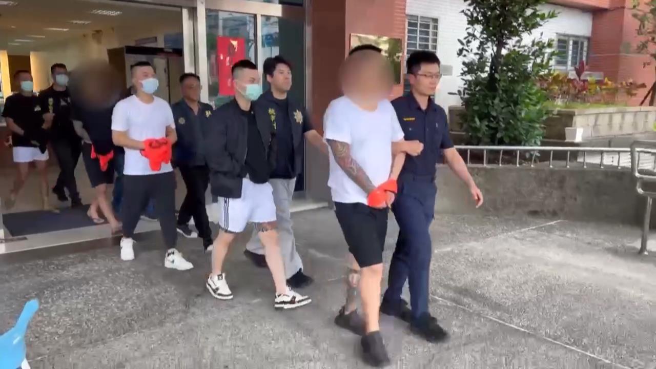 天道盟開設茶行幫詐團領錢 小弟失蹤視同黑吃黑虐打車手頭 222 天道盟開設茶行幫詐團領錢 小弟失蹤視同黑吃黑虐打車手頭 221