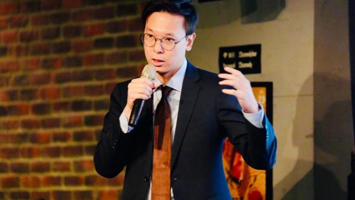 林飛帆被傳召妓被捕月領25萬? 刑事局:已追查幕後貼文者身分 224 林飛帆被傳召妓被捕月領25萬? 刑事局:已追查幕後貼文者身分 223