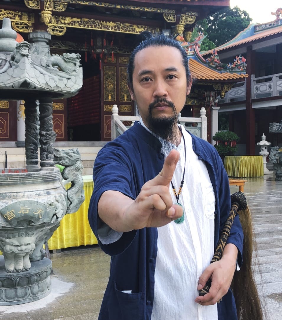 香港知名命理師陳法齊: 希望讓更多人可以運用科技實用古人的智慧。(圖/陳法齊提供)
