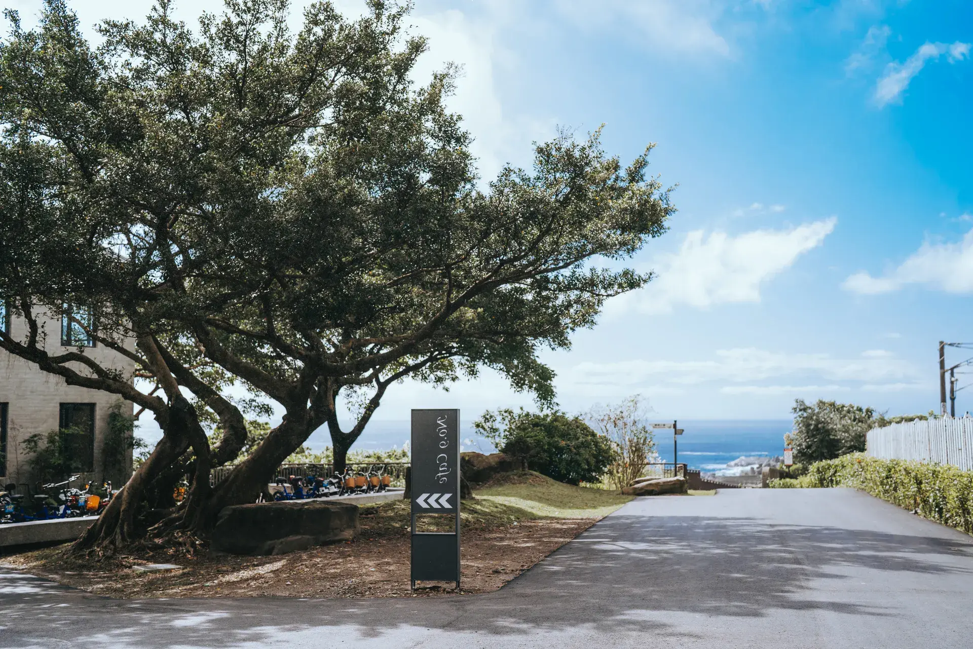 【交通部觀光署東北角及宜蘭海岸國家風景區管理處提供】東北角旅遊 東北角景點推薦 峭壁小屋1