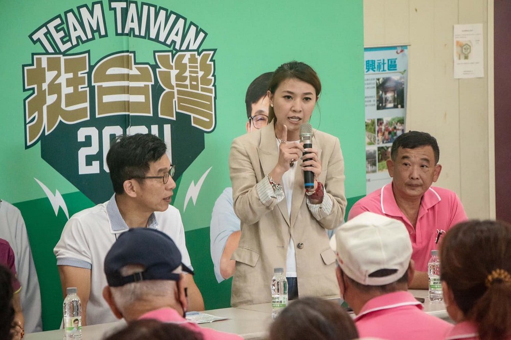民眾黨政治獻金申報不實爭議 顏若芳質疑:還有一家2千萬廣告費要查 276 民眾黨政治獻金申報不實爭議 顏若芳質疑:還有一家2千萬廣告費要查 275