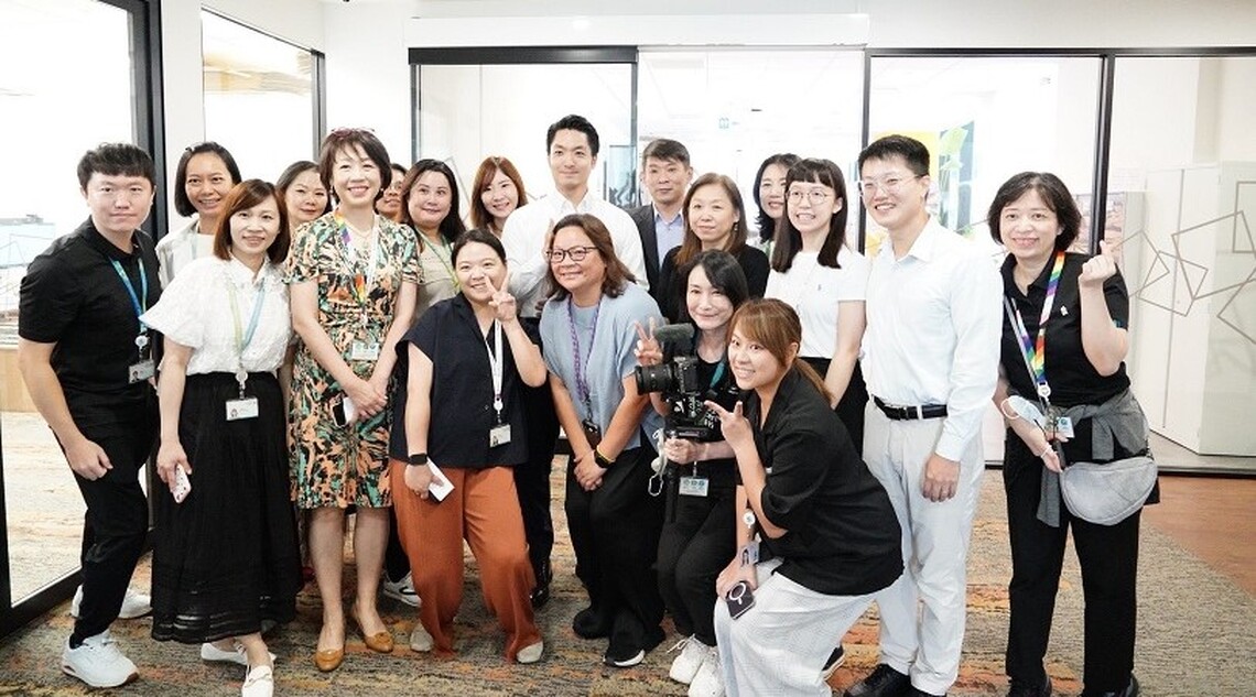 公私部門協力推育兒友善城市 蔣萬安參訪友善育兒事業獎得主渣打銀行