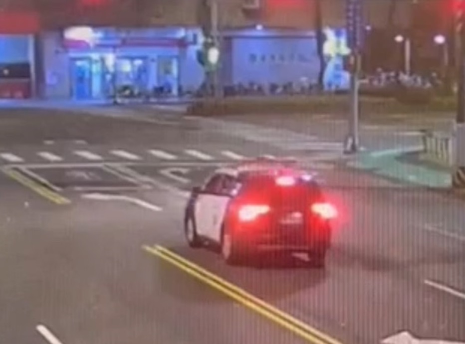 保全疑上班打瞌睡被罵 遷怒持球桿毆打住戶 263 248240812a01
