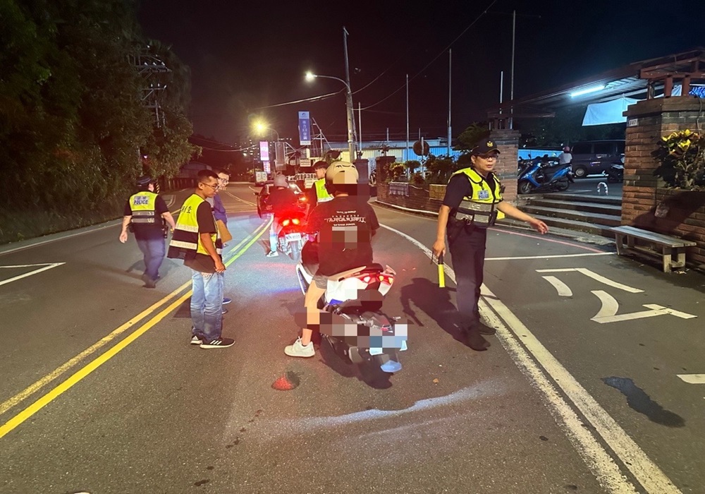 改裝車輛擾人清夢 中和警結合環保局強力執法不打烊 235 248240812a07