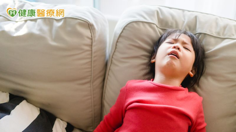 孩子是調皮還是生病?精神科醫師解讀過動症與妥瑞症的早療關鍵