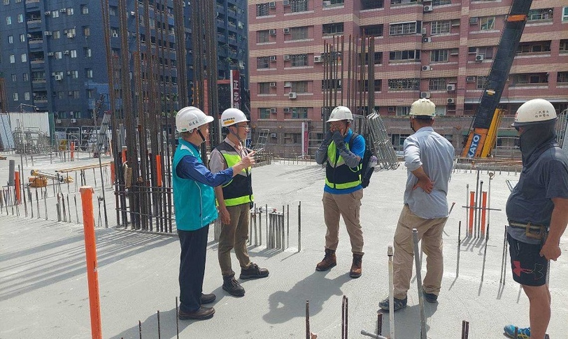 營造廠須確保鷹架全時安全 高市勞檢處加強督檢工地預防墜落