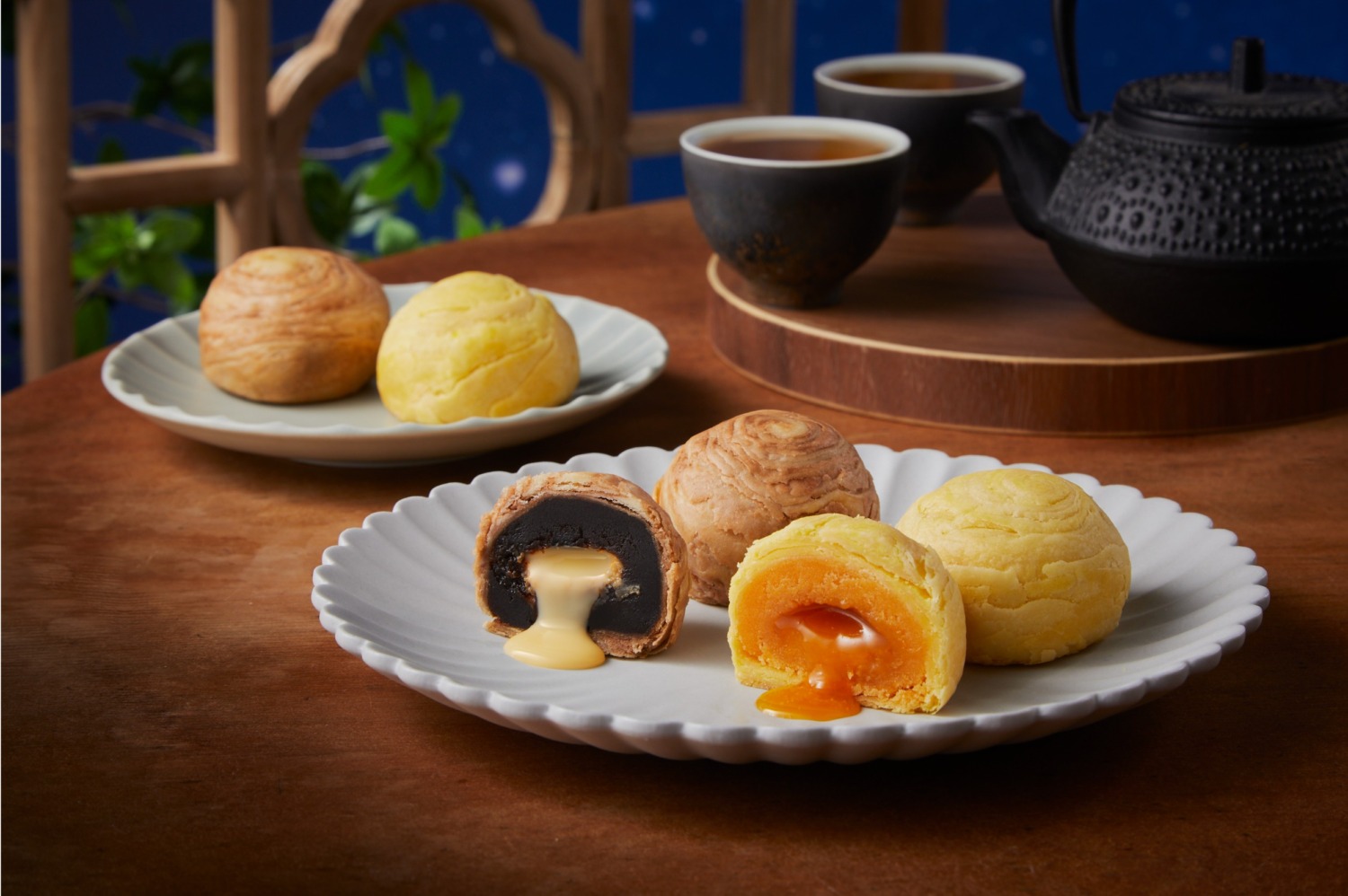 夢時代中秋禮品預購會登場   星級名店、人氣話題排隊糕點  滿額再享限量優惠