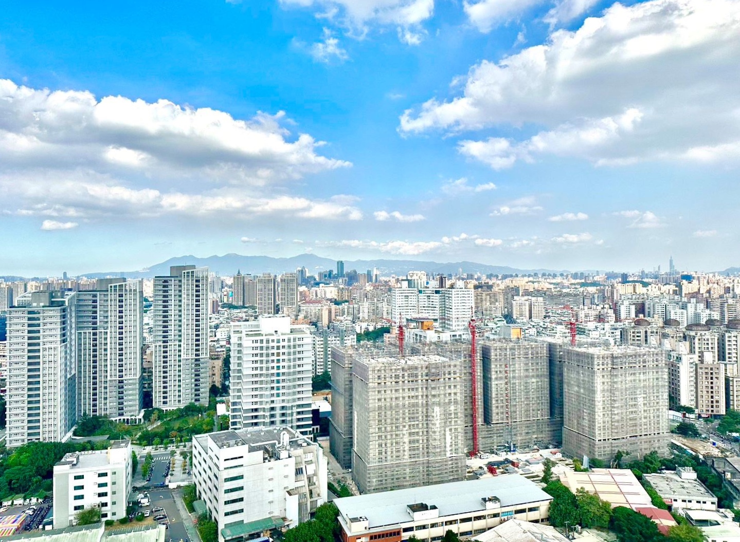 千萬總價住宅越來越難尋!永慶房屋:1000萬至1500萬成新北主流總價帶 216 千萬總價住宅越來越難尋!永慶房屋:1000萬至1500萬成新北主流總價帶 215