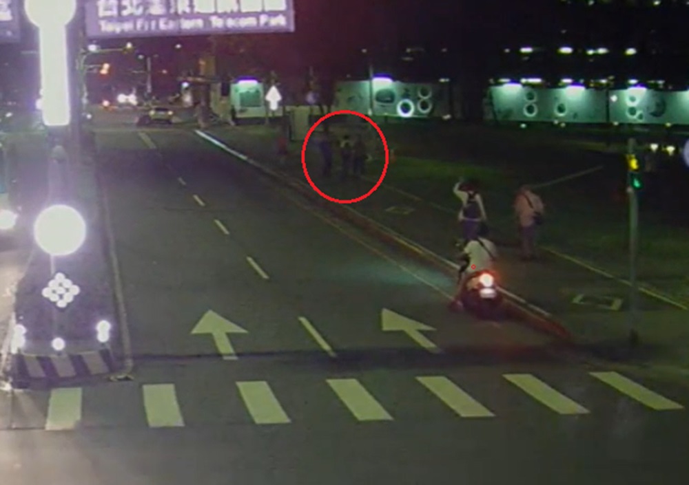 假無國界醫生詐270餘萬元 58歲婦配合警逮5旬老車手 222 cnews204240814a05