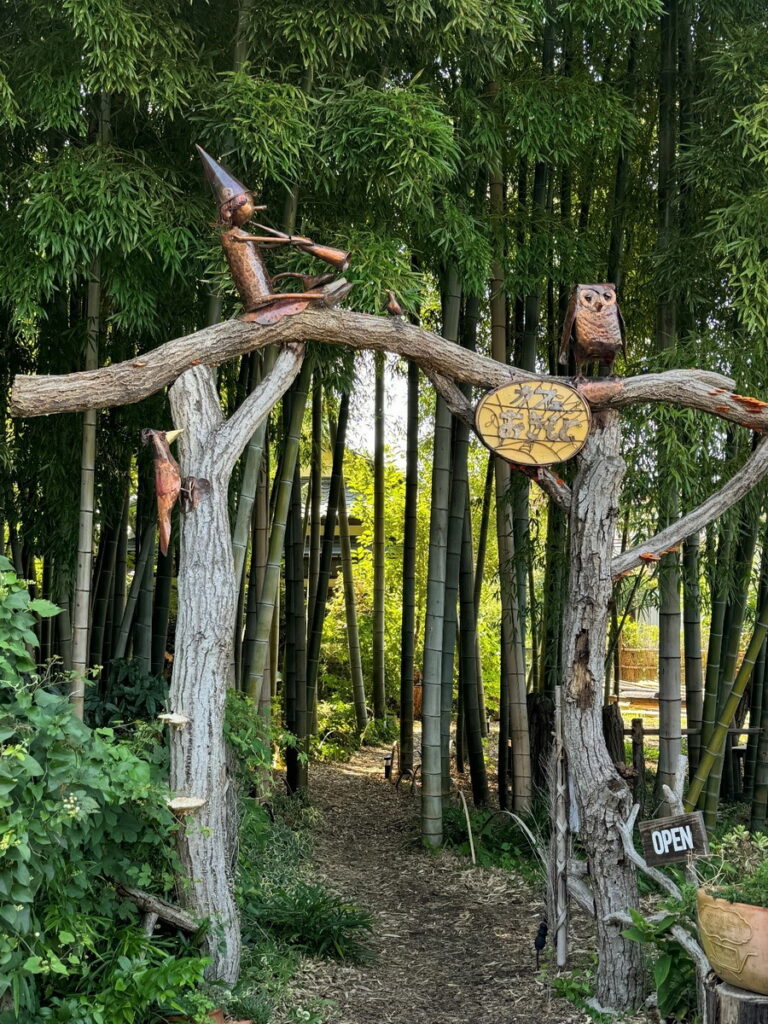 CAFE OKIMOTO有特色的看板。(©CAFE OKIMOTO)
