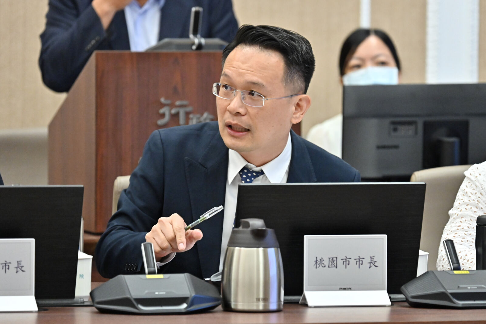 蘇俊賓提醒擴大租金補貼需配套機制 卓榮泰表認同 200 蘇俊賓提醒擴大租金補貼需配套機制 卓榮泰表認同 199