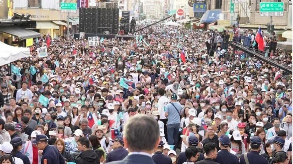 民眾黨去年12月中旬斥資475萬在台南舉辦造勢會,地方要求廠商公布開支細目。民眾黨提供
