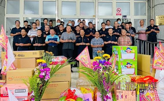 北港警分局舉辦中元普渡儀式　分局長張澤銘主祭祈求平安