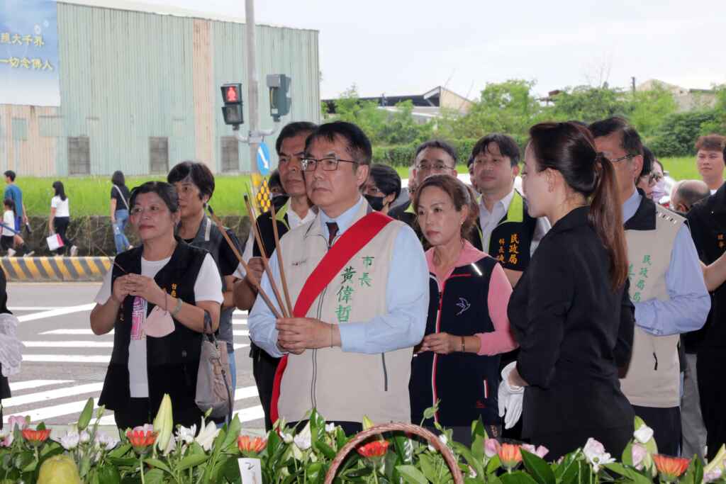 ▲南市中元祭典法會臺南市長黃偉哲親臨主祭,祈願風調雨順市運昌隆。(臺南市政府提供)