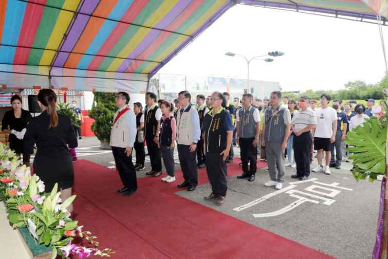 ▲中元祭祖是國人十分重視的追思活動，臺南市長黃偉哲呼籲民眾祭祀祈福心誠則靈。（臺南市政府提供）