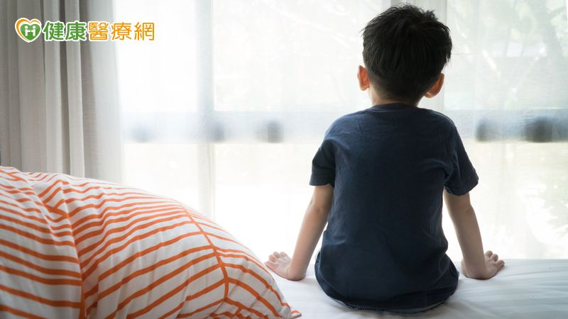 小烏龜世代來了!不只晚開口說話、不會走路 孩子有「這些情況」恐是發展遲緩